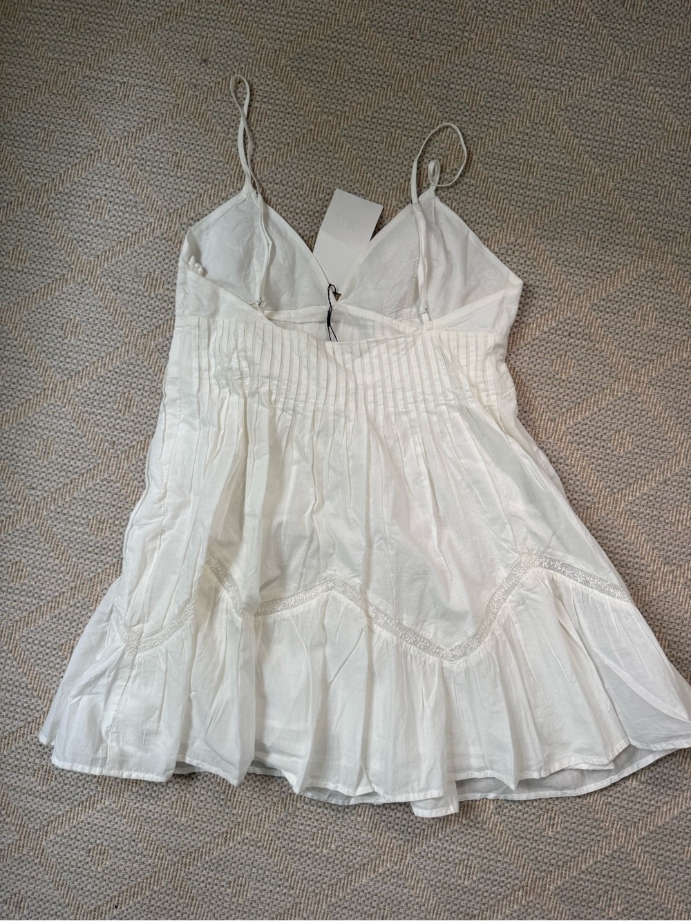 Zara Cream Lace-Trim Spaghetti Strap V-Neck Camisole Dress - Picture 4 of 6